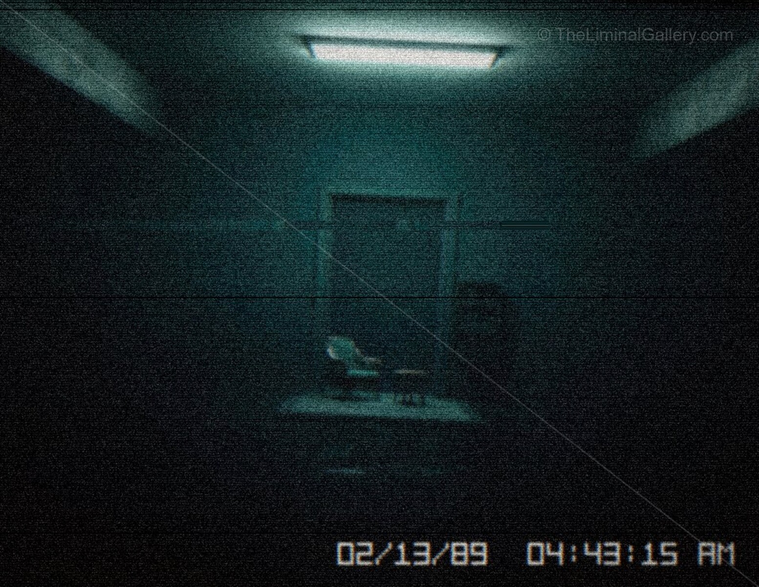 The endless depths and the darkness create an atmosphere of dread.