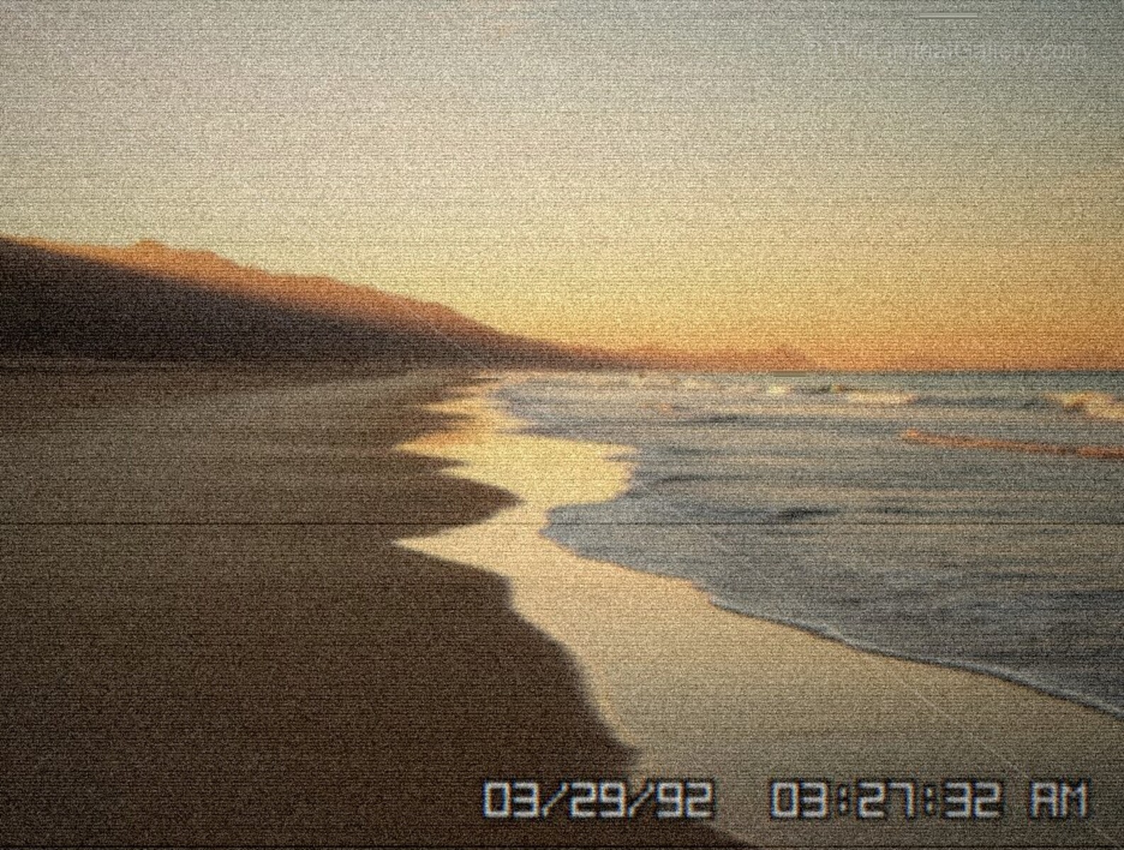 The deserted beach and the endless expanse of the ocean evoke a sense of isolation and the unknown.